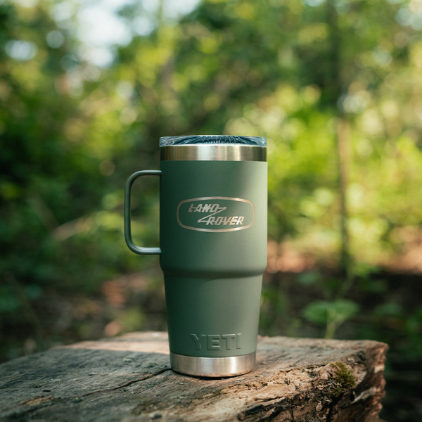 Land Rover Classic x YETI Rambler 20oz/591ml with handle - Camp Green