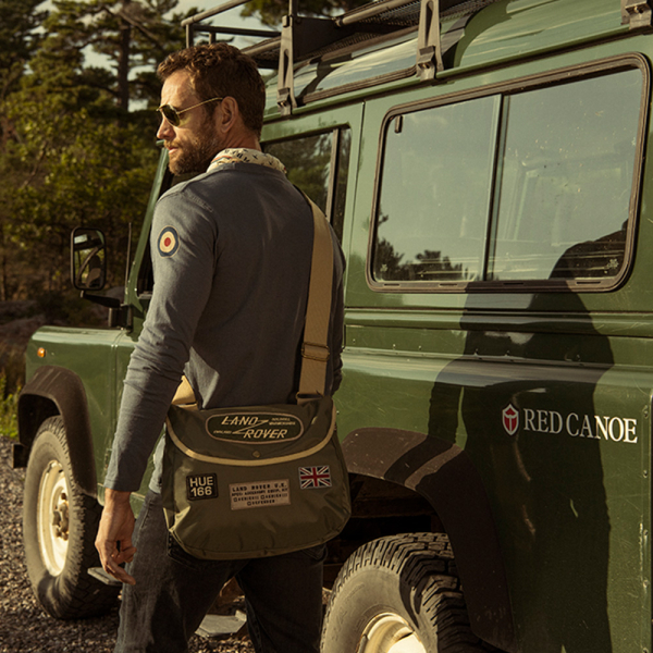  Red Canoe Shoulder Bag - Khaki
